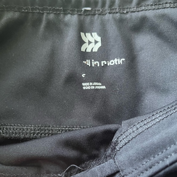 Black leggings with pockets - Picture 2 of 3